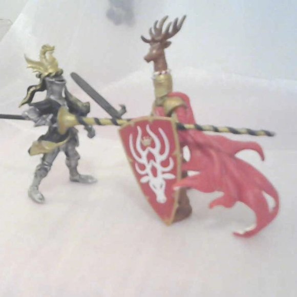 17 TH CENTERY MID EVIL KNIGHTS AND HORSES 2 HORSES & 2 KNIGHTS IN SETS - Picture 2 of 5